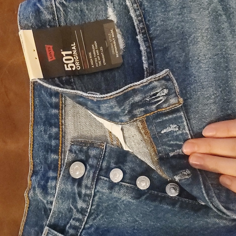 Levi's Women's Premium 501 Original Fit Jeans - Picture 2 of 8